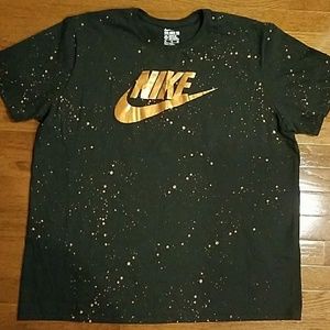 Nike T-Shirt